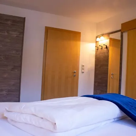 Bed & Breakfast Antoniushof - Inklusive Super Sommer Card Serfaus